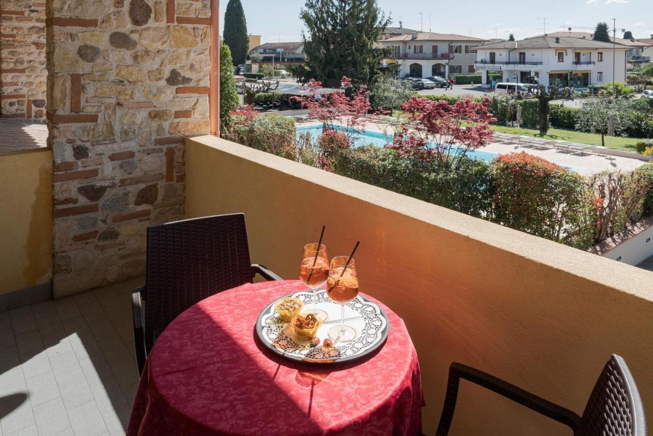 Hotel Gardenia Sirmione Exterior photo