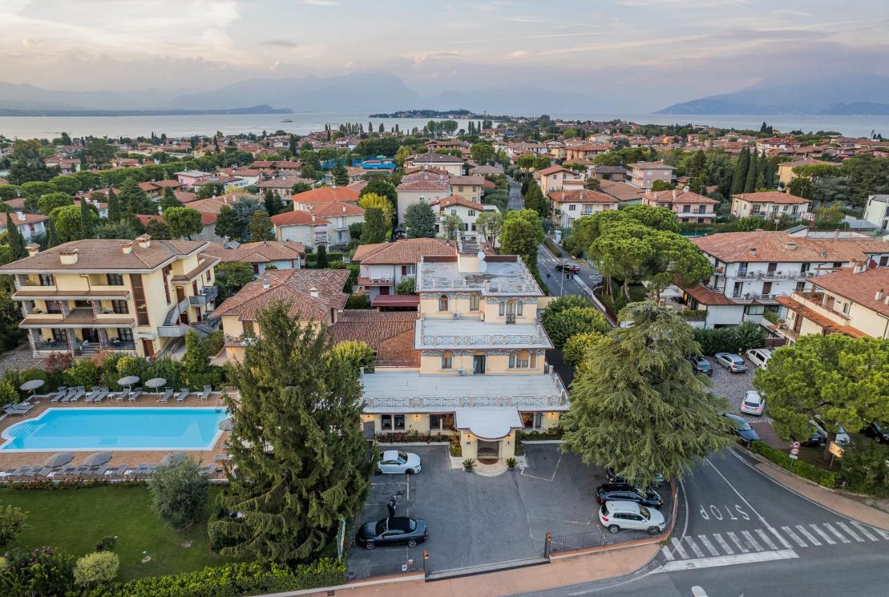 Hotel Gardenia Sirmione Exterior photo