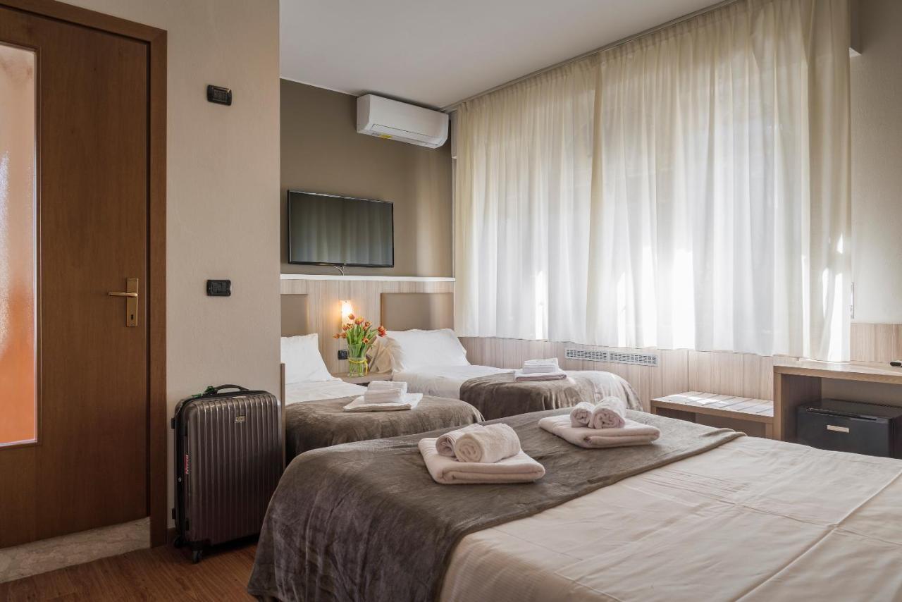 Hotel Gardenia Sirmione Exterior photo