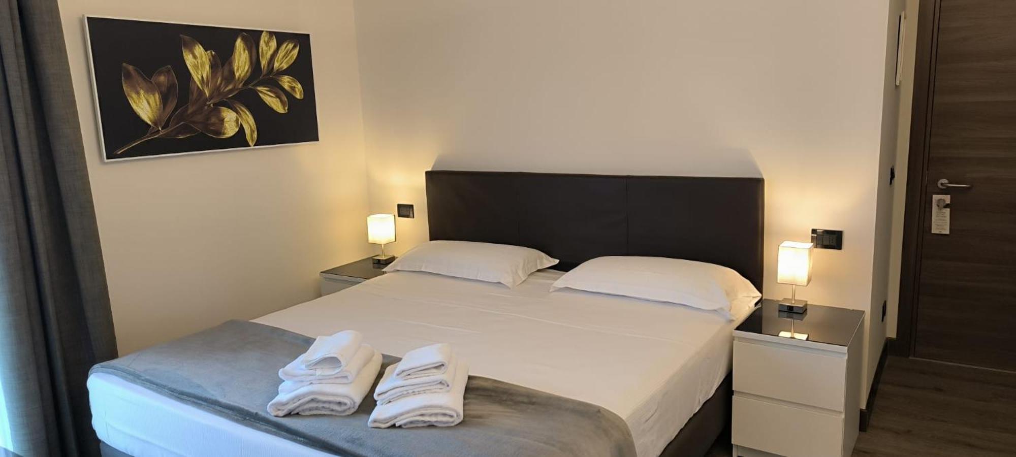 Hotel Gardenia Sirmione Exterior photo
