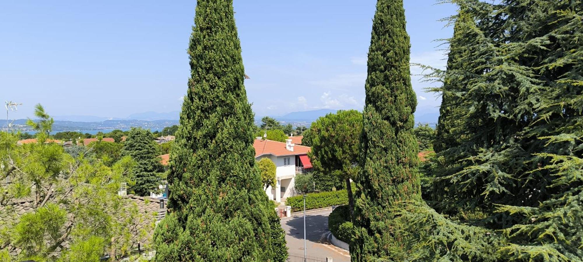 Hotel Gardenia Sirmione Exterior photo
